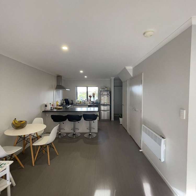 24 Whakawhiti Loop Avondale_8
