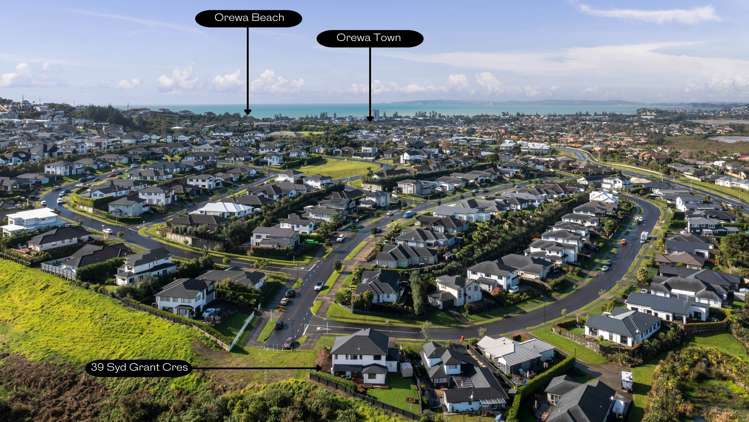 39 Syd Grant Crescent Orewa_32