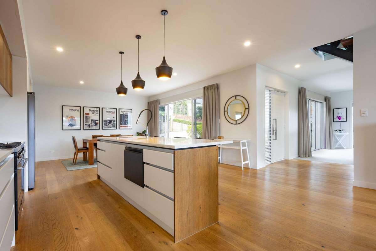 10 Tauwaka Crescent_3