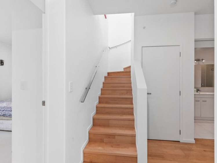 1171 Whangaparaoa Road Gulf Harbour_19