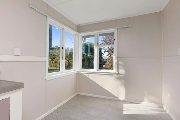 37 Gregan Crescent_4