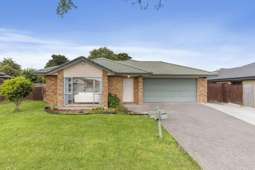 Classic Brick & Tile Kiwi Home Must Sell!