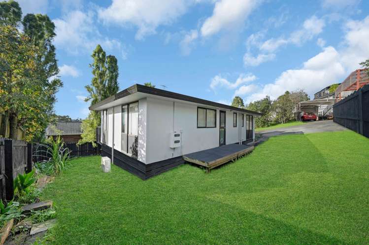 1/233 Glengarry Road Glen Eden_11