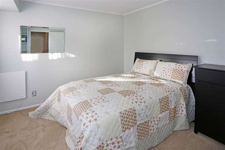 1/15 Cameron Street Papakura_10