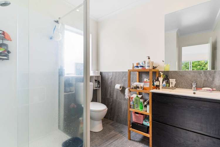 5 Kalmore Place Flat Bush_15