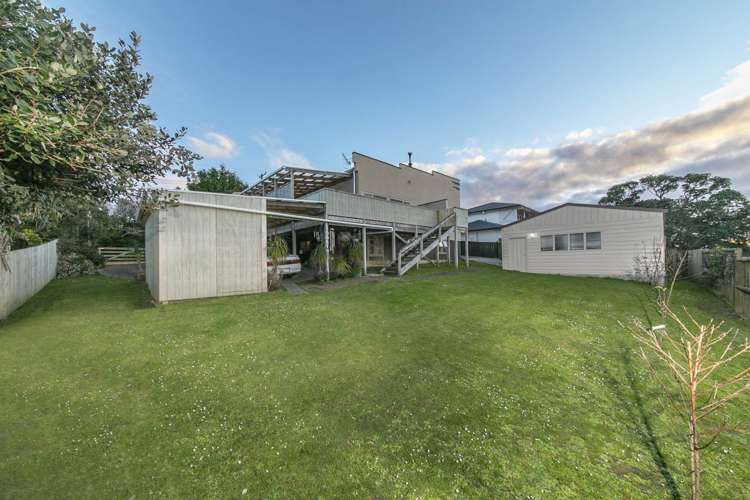 2 Roland Hill Glen Eden_2