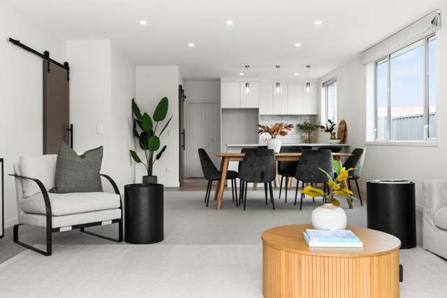 12A West Place Greenmeadows_3