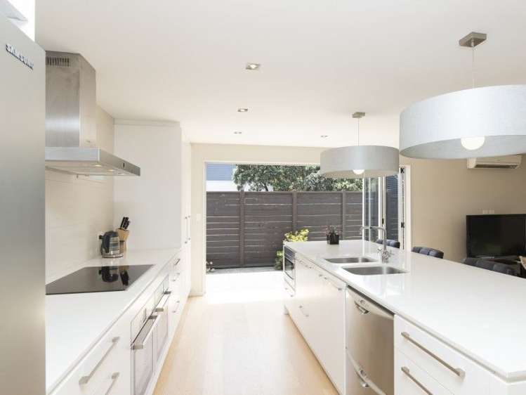 87a Premier Avenue Point Chevalier_5