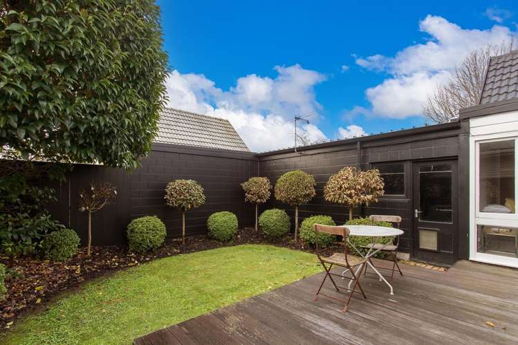 68 Hartley Avenue Strowan_1