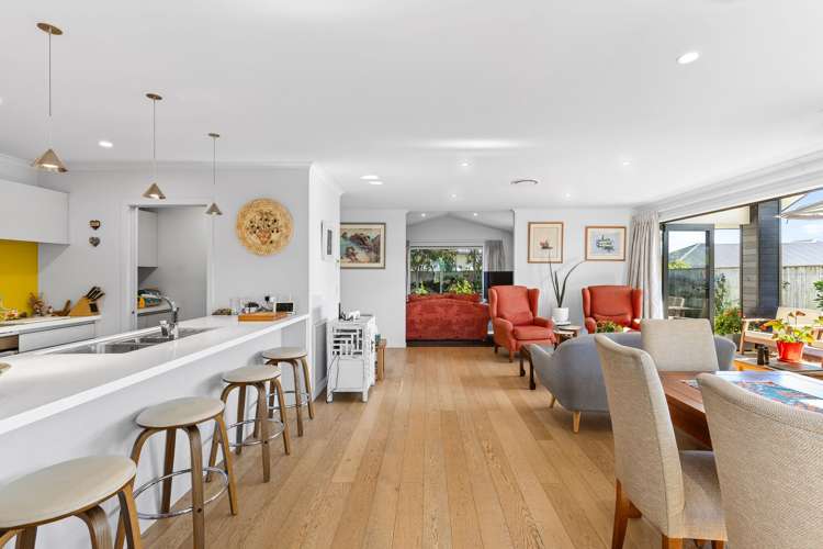 13 Boysenberry Grove Richmond_4