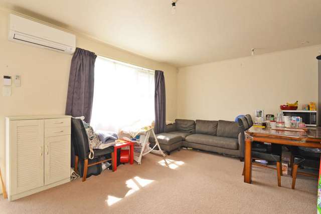 2/10 Mayville Avenue New Lynn_1