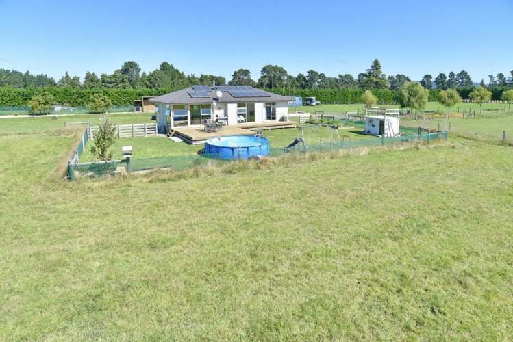 133 Riverside Road Okuku_27