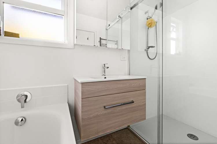 1100 Allenby Street Akina_17