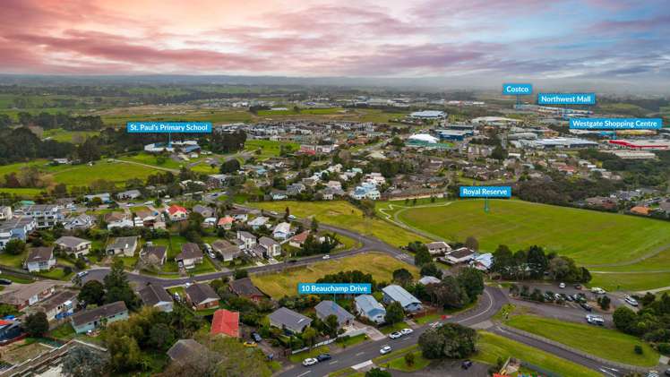 10 Beauchamp Drive Massey_24