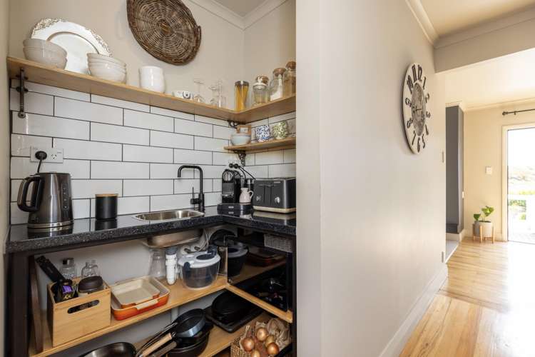 5 Eatwell Avenue Paraparaumu Beach_16