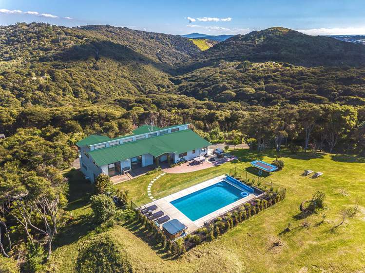 90 Musson Drive Waiheke Island_3