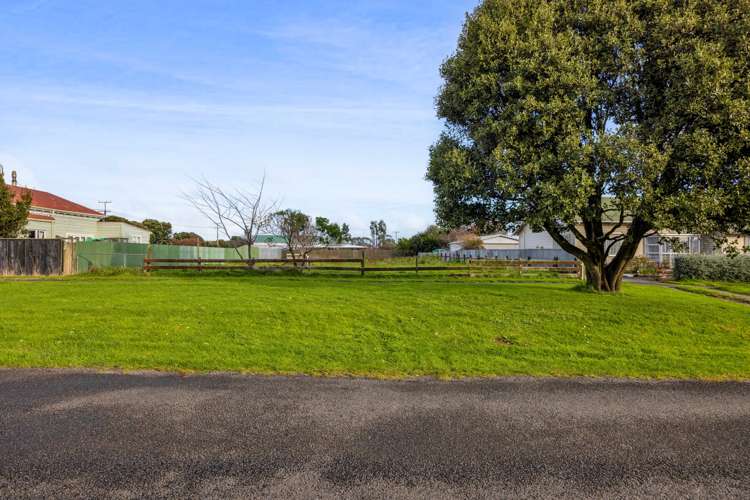 82 Riemenschneider Street Manaia_6