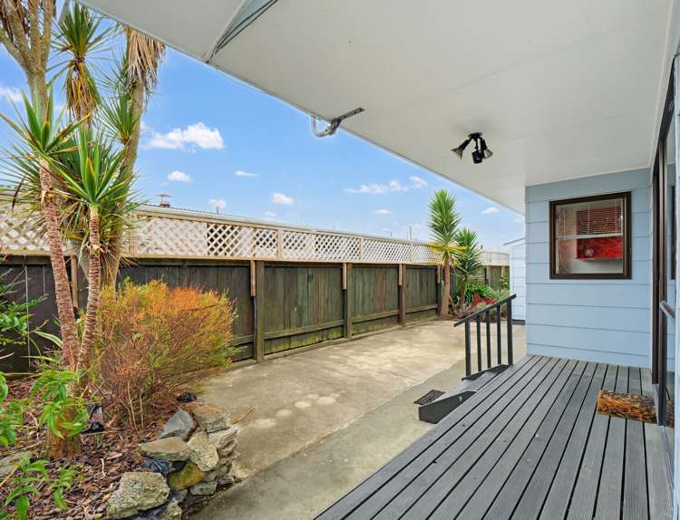 2C Roberts Avenue Aramoho_32