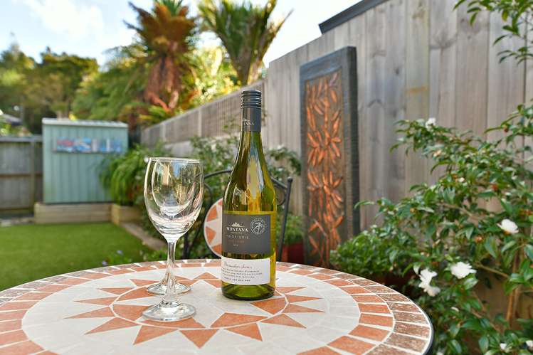 2 Forest Glen Orewa_8