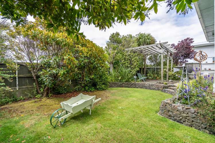 21 White Street Newfield_20