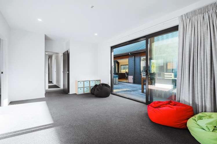 2 Vickers Way Acacia Bay_22