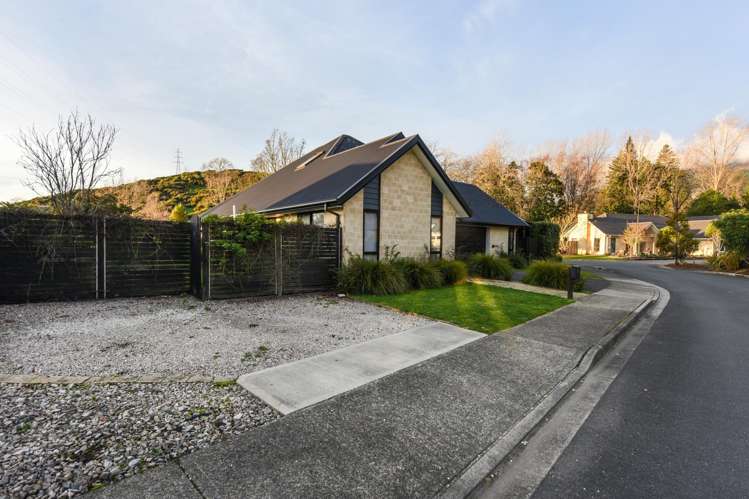 5 Bridgewater Lane Stoke_22