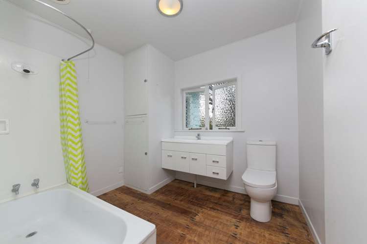 1 Savoy Road Glen Eden_12