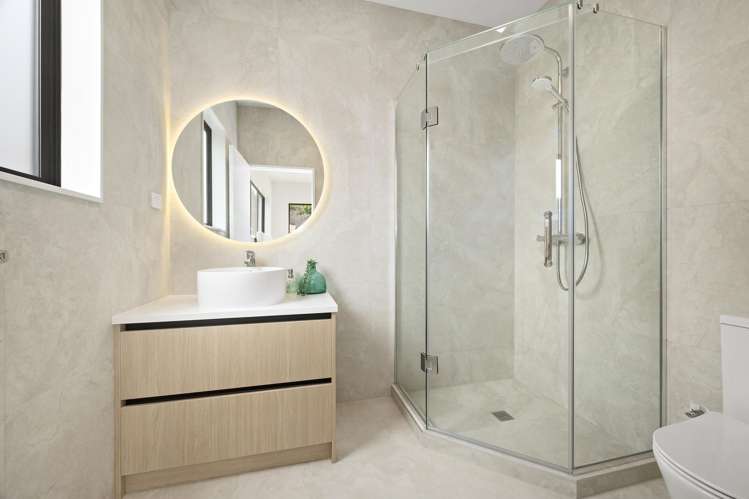 6 Awaiti Way Orewa_11