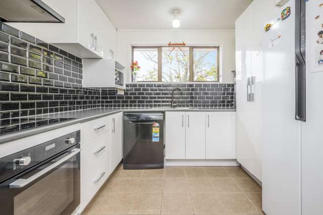 1/15 Malte Brun Place Papatoetoe_4