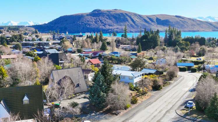 6 Jeune Street Lake Tekapo_25