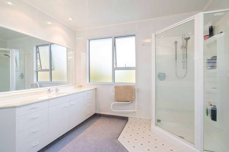 12 Freyberg Road Fairfield_14