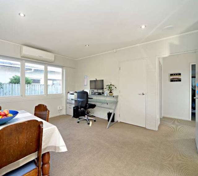 1/10 Park Estate Road Rosehill_4