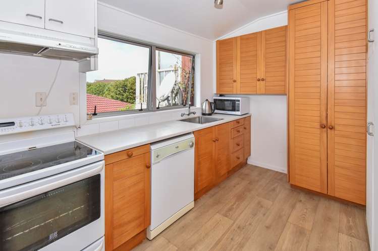 1/2 Chilton Place Howick_5