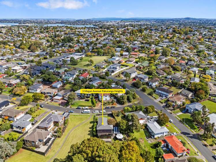 3 Megan Avenue Pakuranga Heights_23