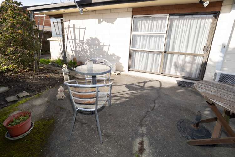 2/350 Burnett Street Ashburton_14