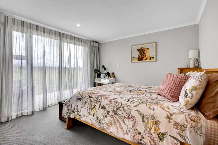 145 Johns Road Tariki_12