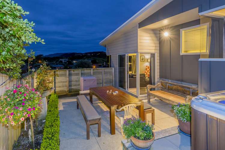 14 Charlotte Way Raumati South_16