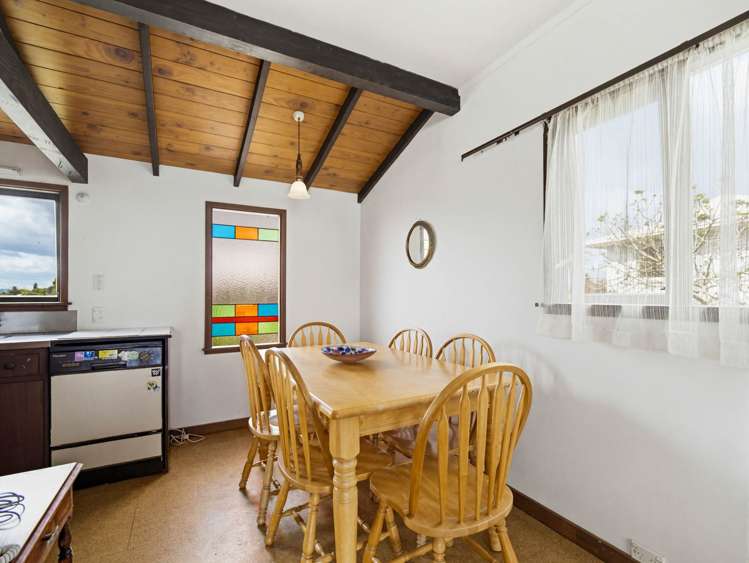 11B Lloyd Avenue Mount Albert_7