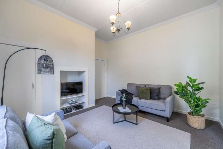 27 Lowe Street Avenal_3