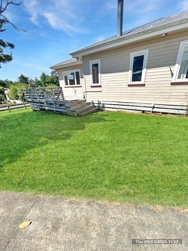 TAIHAPE - THREE BEDROOMS