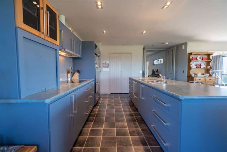 12 Tawera Place Te Anau_11