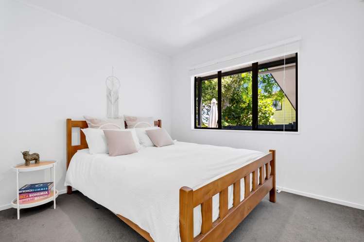 7 Leven Lane Totara Heights_15