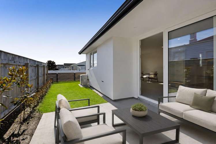 5 Manse Street Hawera_19