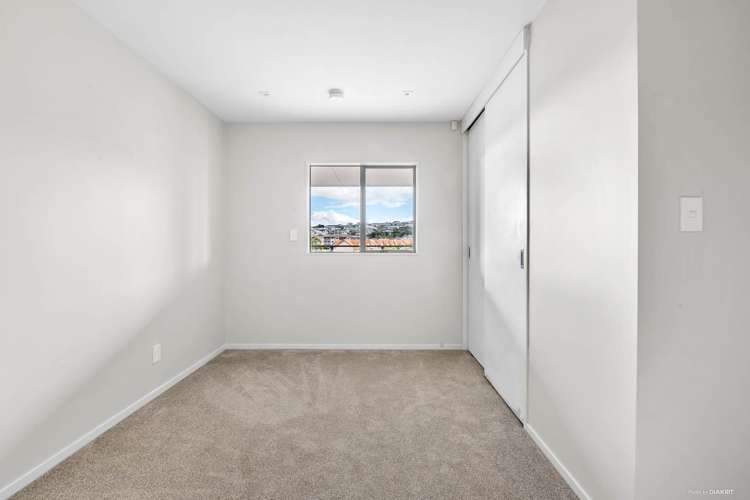 311/252 Centreway Road Orewa_5