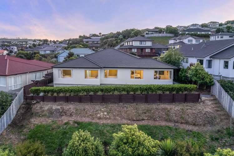 47 Te Puia Drive Aotea_27