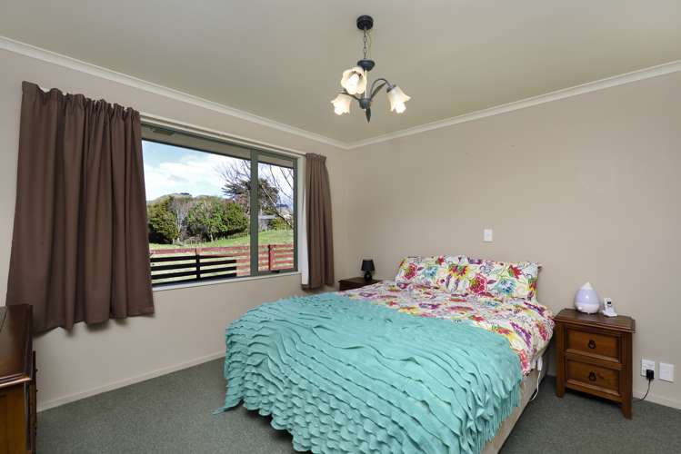8 Longfields Road Brightwater_13