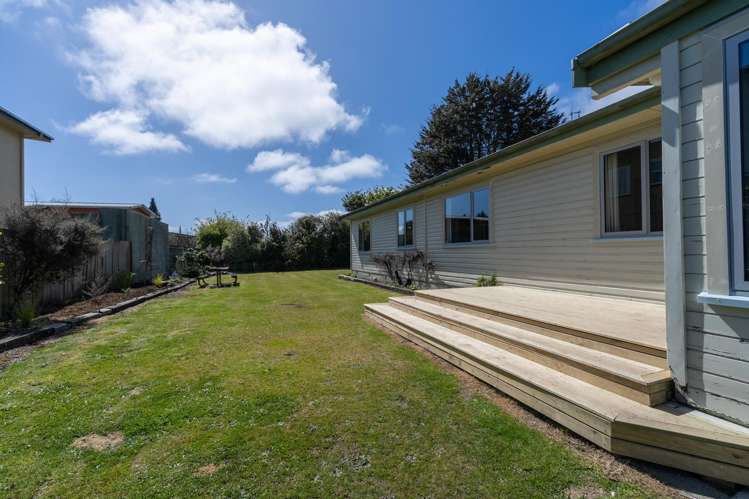 18 Pompolona Street Te Anau_27