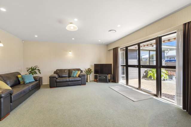 4 Awanui Drive Waikanae_3