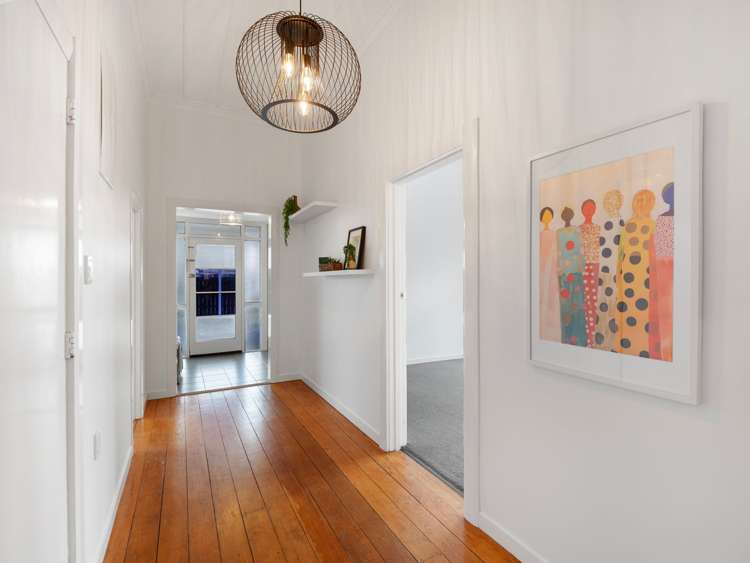 537 Ferguson Street Terrace End_12