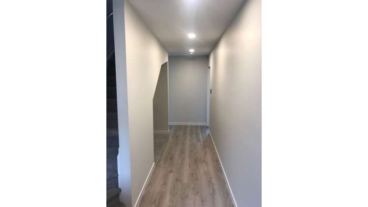 28 Meritage Lane Te Atatu South_11